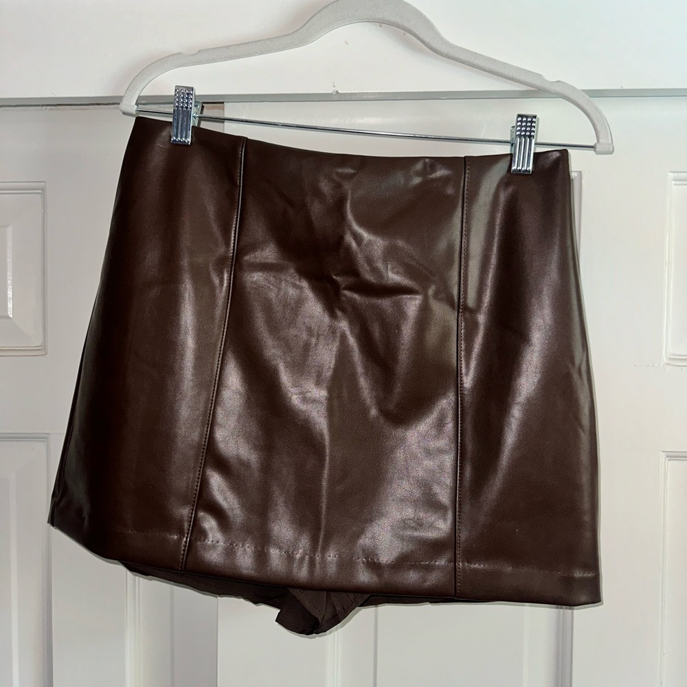 Abercrombie & Fitch Faux Leather Skort